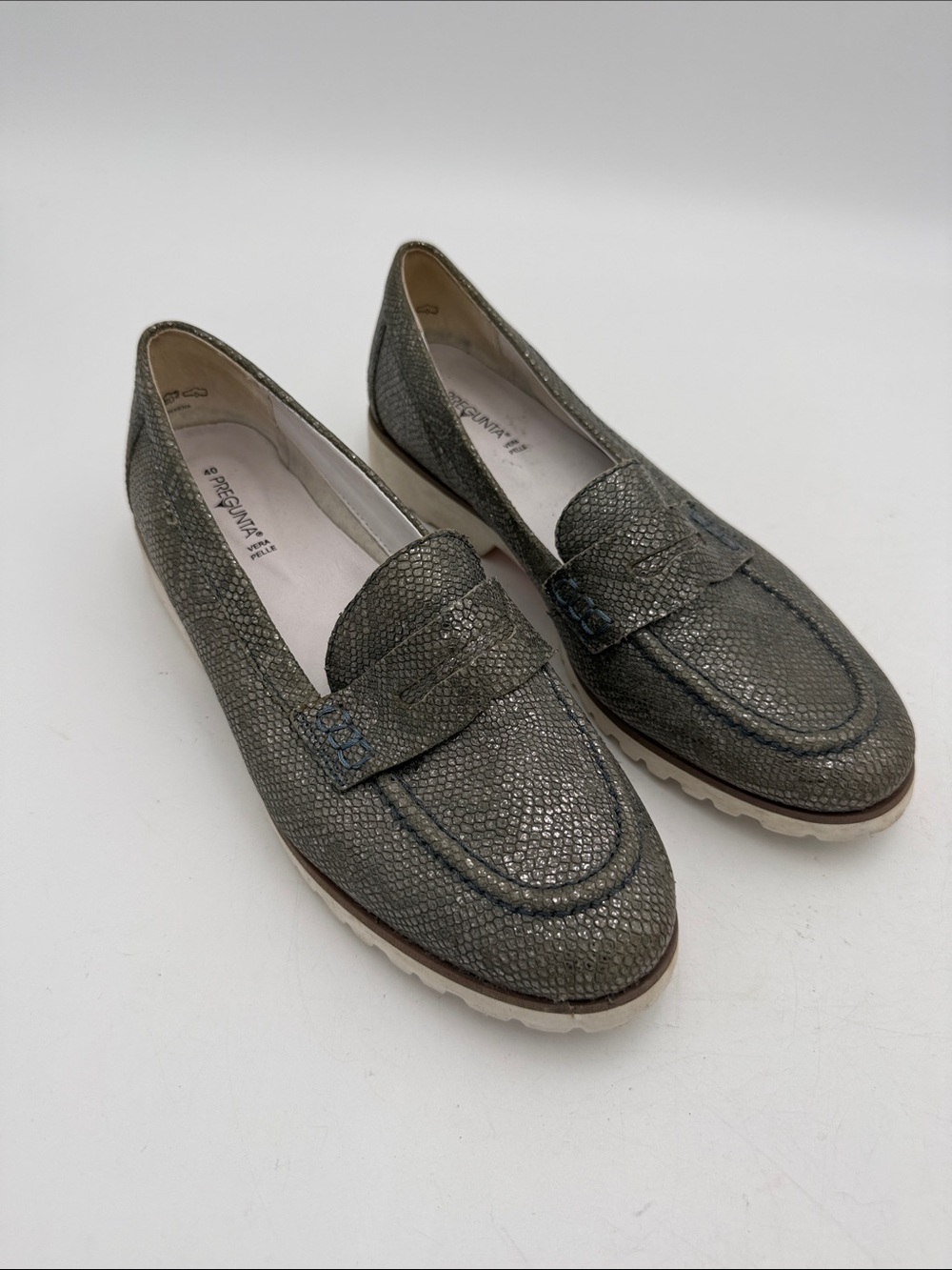Pregunta Vera Pelle Metallic Textured Penny Loafers - Gray women 40 Y2K casual